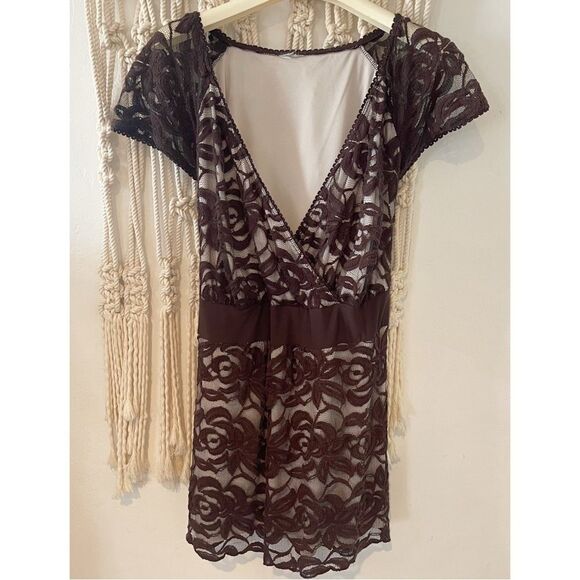 Y2K Brown Floral Lace Babydoll Top Size L Whimsigoth Fairy Y2K Deep V Tunic - Picture 1 of 7